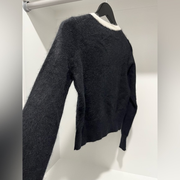 J crew Brushed cashmere fitted cardigan with contrast trim in black/ivory sz XXS - Picture 9 of 13